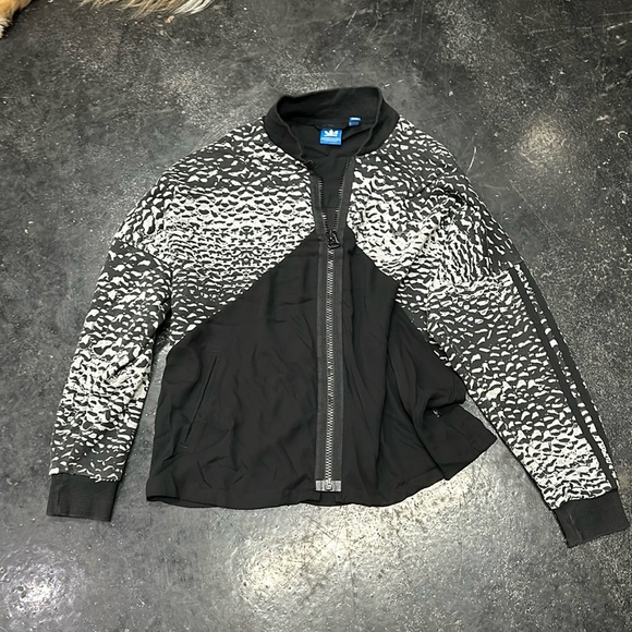 adidas jacket - Picture 1 of 3
